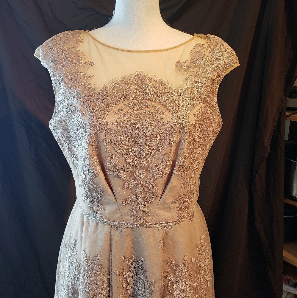 Kay Unger cocktail dress
